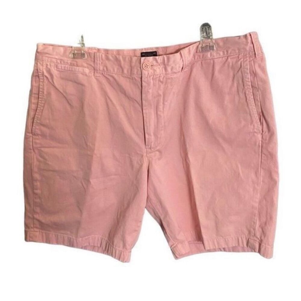 J. crew men’s Stanton, pink chino cotton ￼ classic shorts, size large in time